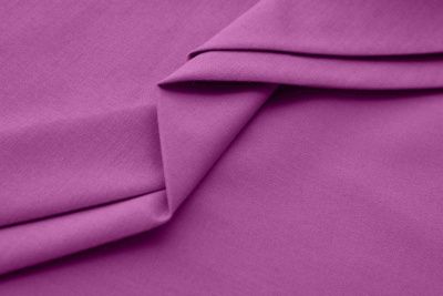 Ткань сорочечная стрейч 18-3224, 115 гр/м2, шир.150см, цвет фиолетовый - купить в Таганроге. Цена 282.16 руб.